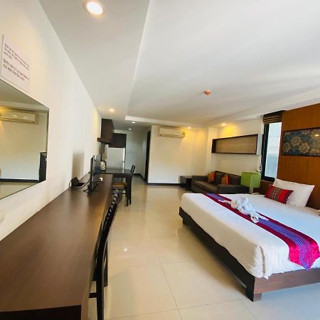 Tycoon Suite By Goad Avadhess Hospitality 1Km Walking Street Pattaya Beach Exterior photo
