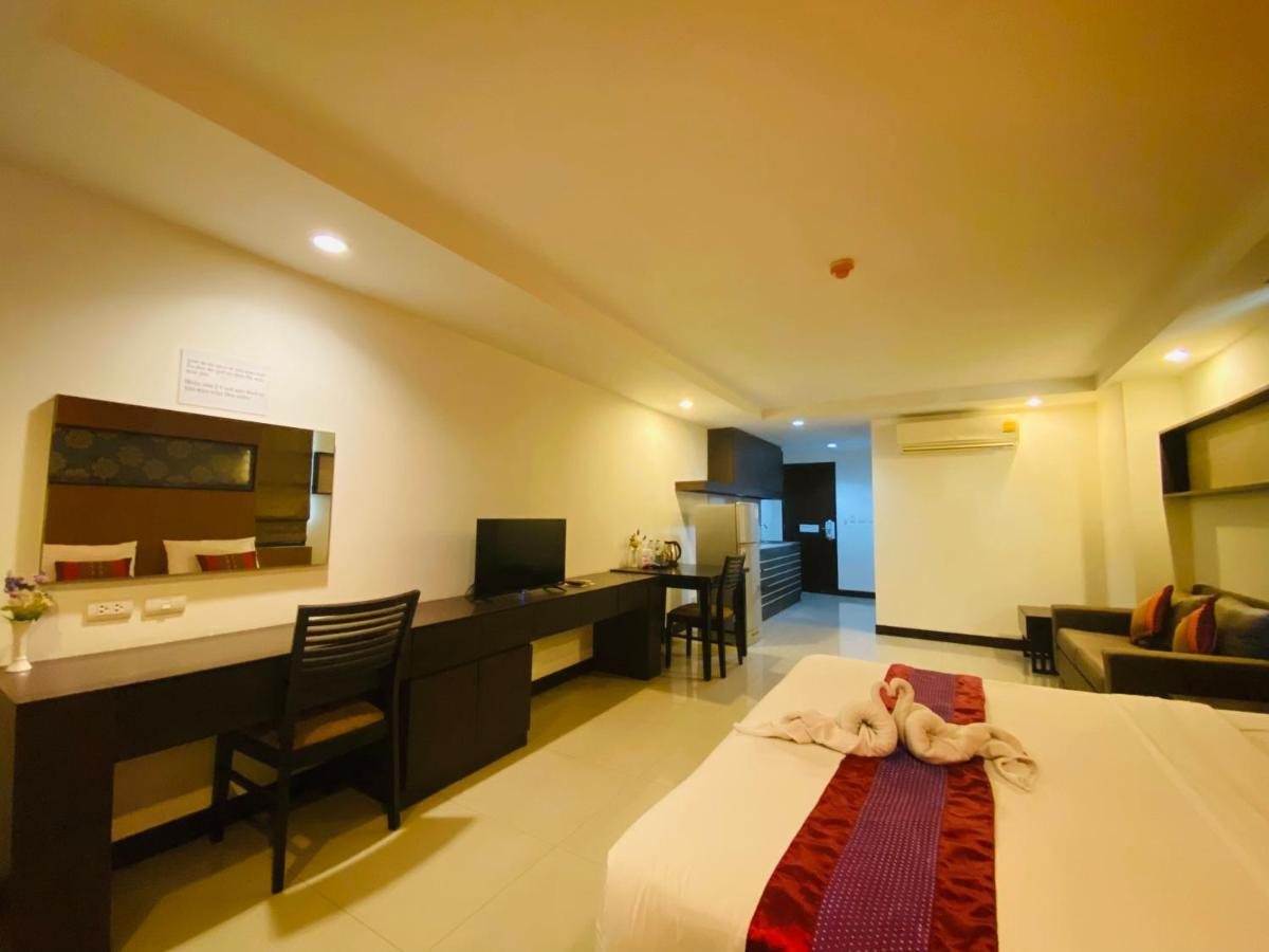 Tycoon Suite By Goad Avadhess Hospitality 1Km Walking Street Pattaya Beach Exterior photo